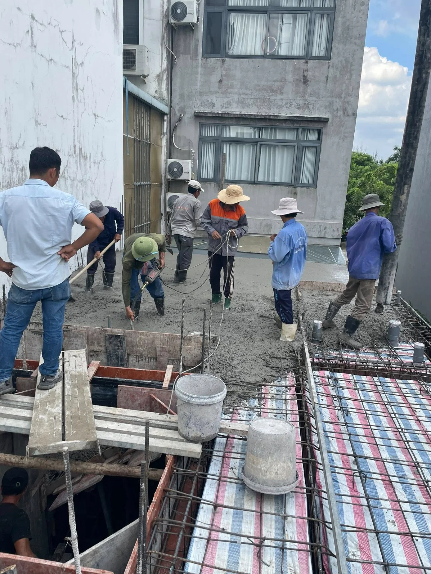 Đội ngũ thợ thi công chuyên nghiệp